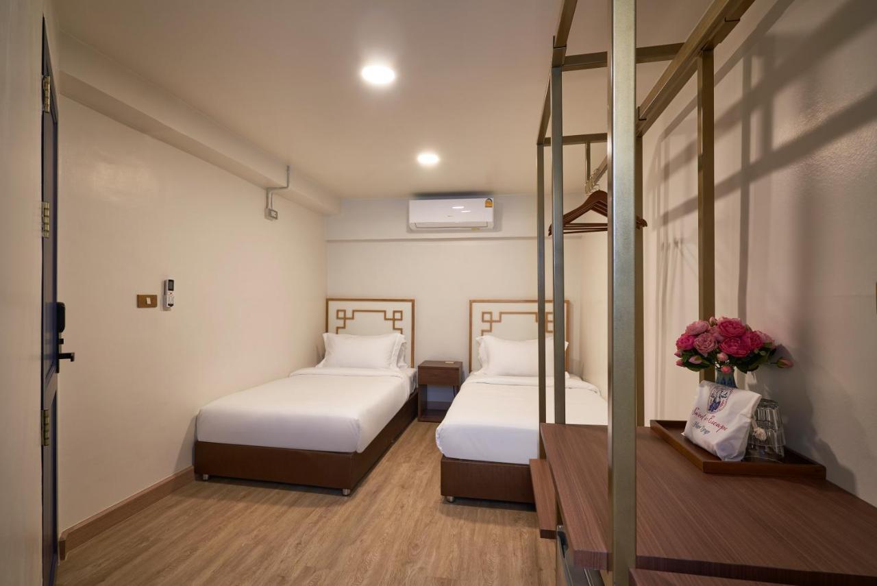Sweet'S Escape Hotel Банкок Екстериор снимка