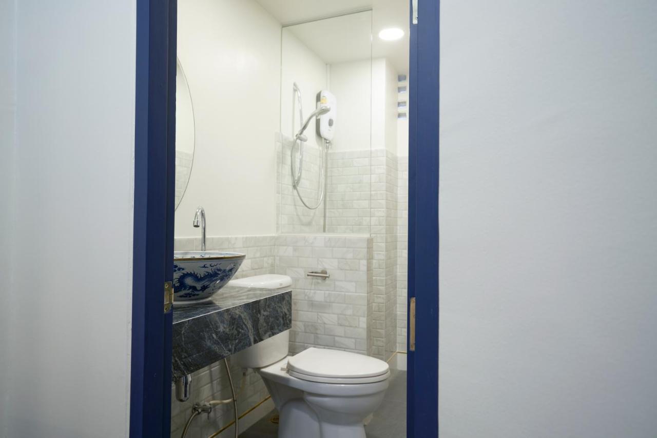 Sweet'S Escape Hotel Банкок Екстериор снимка